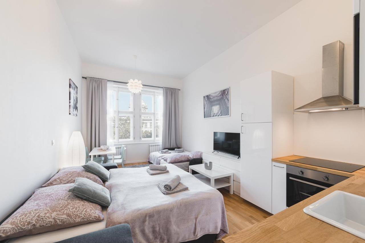 Bellevue Apartment Praag Buitenkant foto