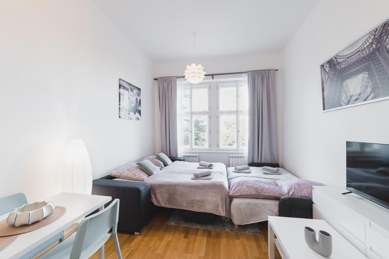Bellevue Apartment Praag Buitenkant foto